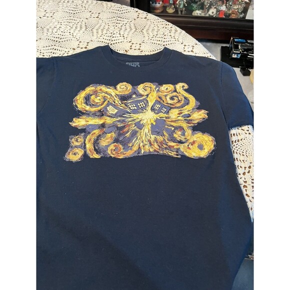 Doctor Who‎ Tardis Exploding Van Gogh Hard to Find Navy TShirt - Picture 1 of 3